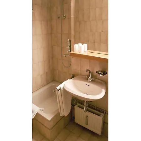 11 Apartment *